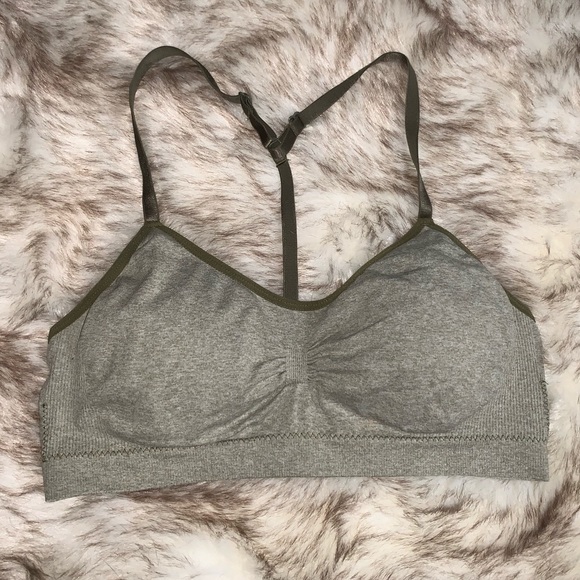 5 Different Sports Bras! All for $25 - Picture 1 of 16